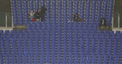 Stad dışı coşku, içeride sessizlik; Lazio direniyor