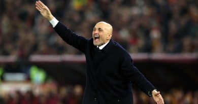 Dirençli Juventus, Roma'ya diş geçirdi, umutlar yeşerdi!