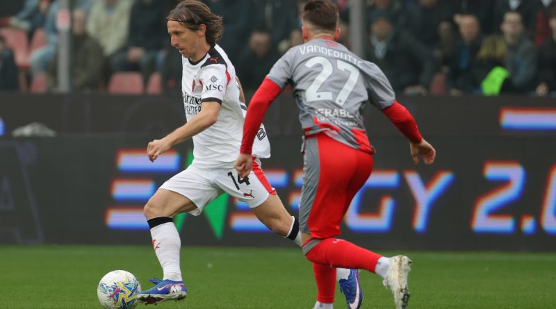 Son düdük çaldı, Milan galip ayrıldı!