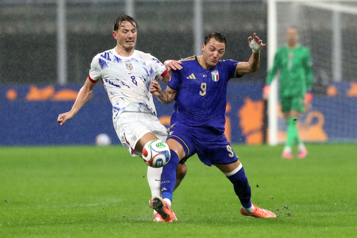 İtalyan forvet rüzgarı, Milan'da maaş engeliyle karşılaştı