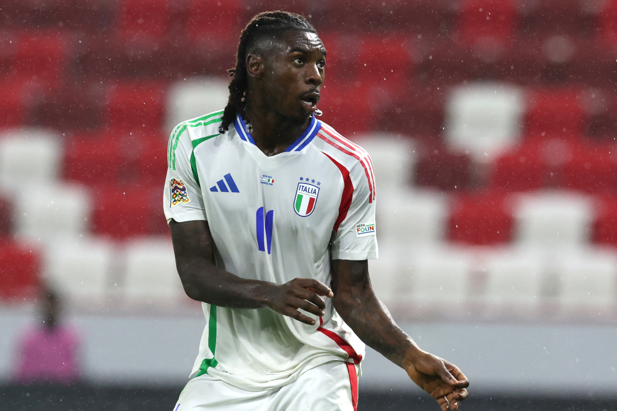 Tribünler doldu, heyecan dorukta, futbol coşkusu!