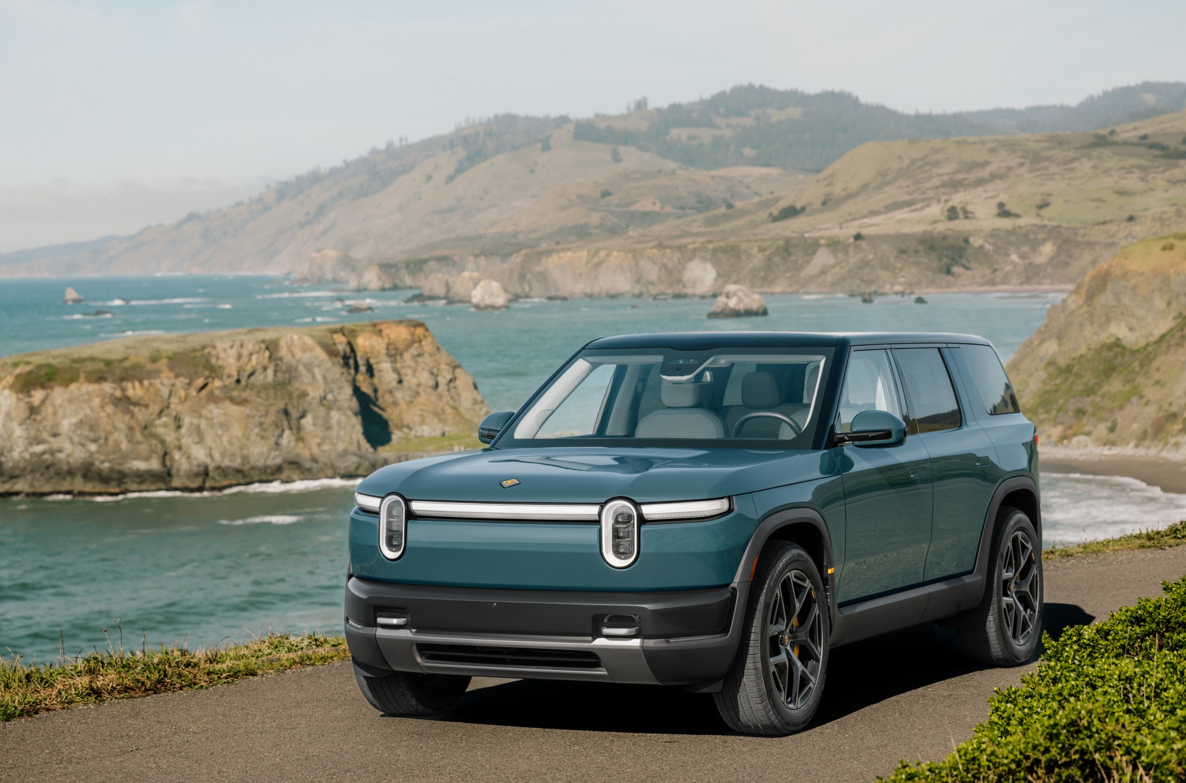 Elektrikli SUV rüzgarı esiyor, Rivian hedefte