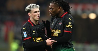 İsteksizce ayrılık, Allegri dönemi eleştirisi, eski teknik