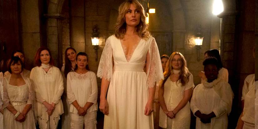 Gizem, dram, abartı Riverdale'de her şey mümkün gibi