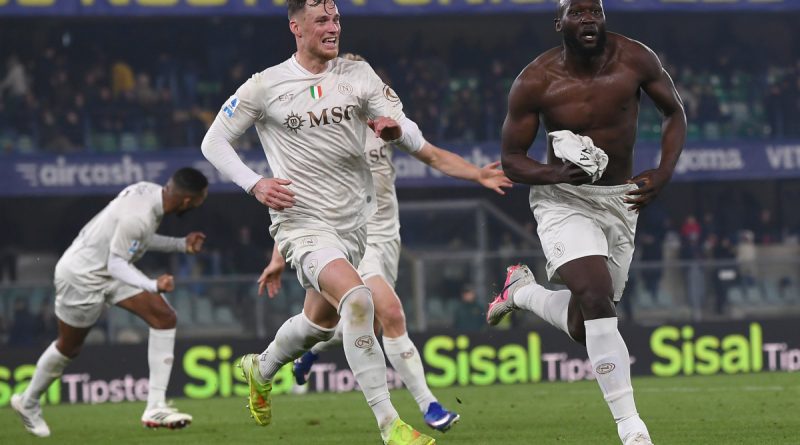 Napoli'de gol kralları yarışıyor, taktik mi aşk mı?