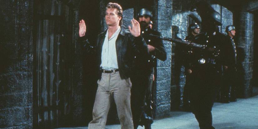 Eski komedi efsanesi geri döndü, kahkaha garantili!