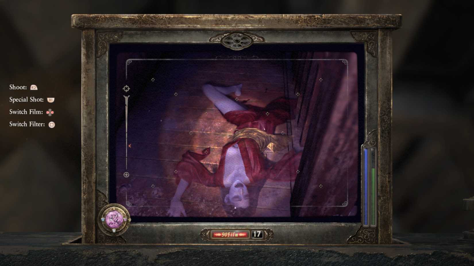 Karanlık fotoğraflar, ürkütücü atmosfer, unutulmaz bir korku klasiği