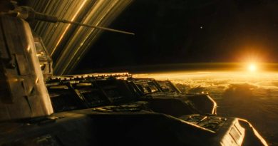 Uzayın derinliklerinden gelen gerilim, tahtı devirdi