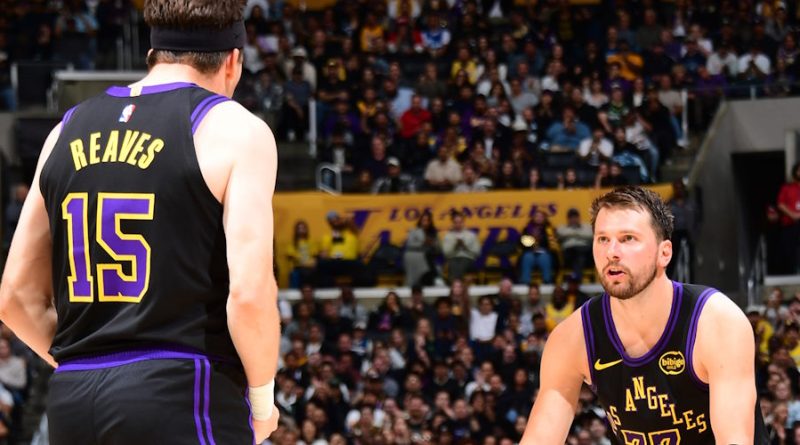 Doncic şovunda Lakers güldü, basketbol ziyafeti yaşandı