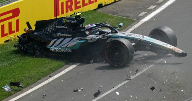 Hız, kaza, aksaklık: Avustralya Grand Prix serbest antrenman