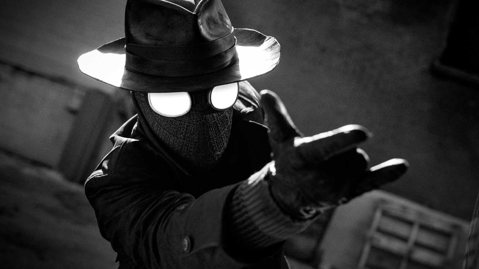 Karanlık şehir, gizemli kahraman, geleceğin ayak sesleri