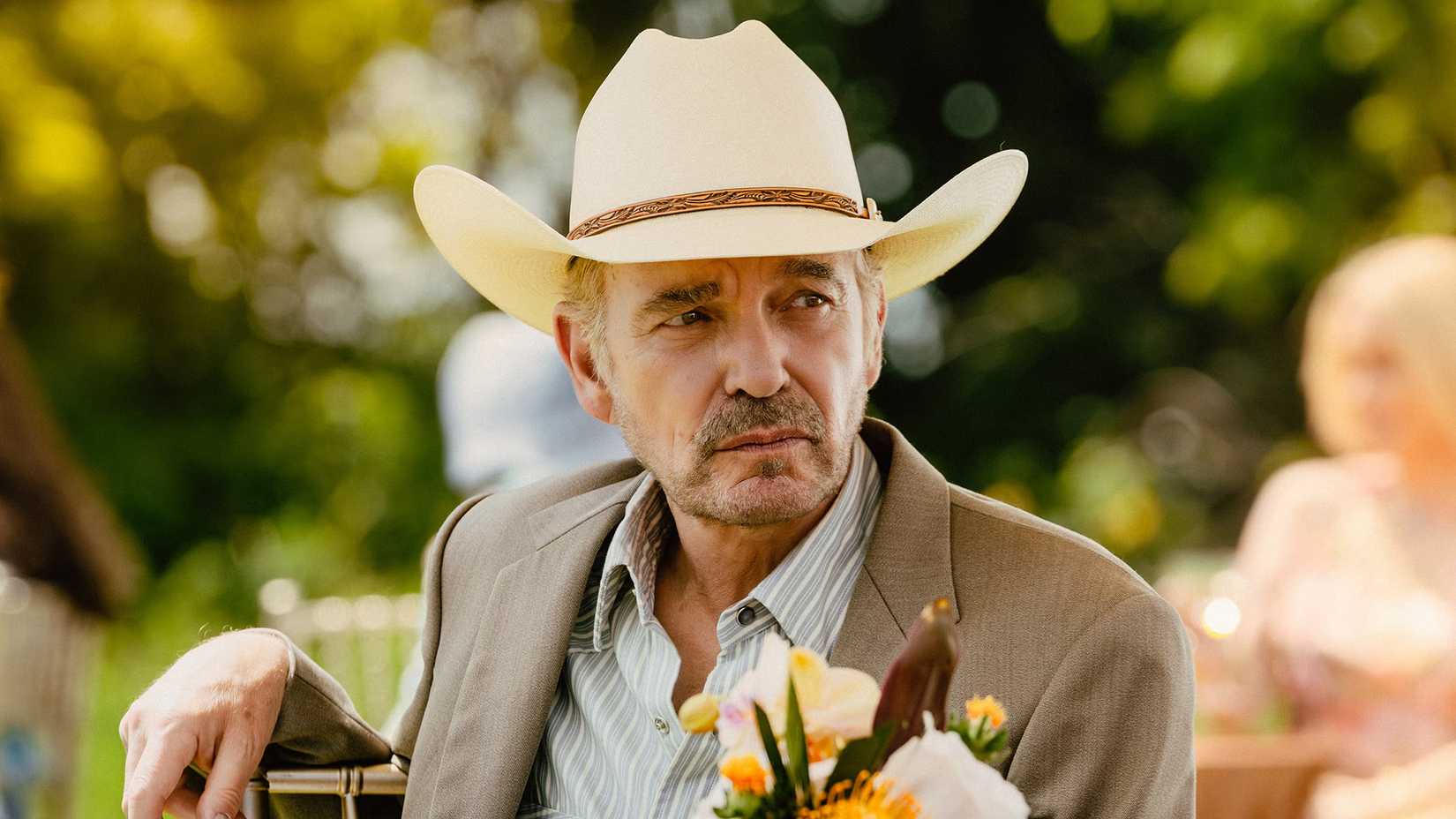 Çetin adam, sert topraklar, sonsuz hikayeler