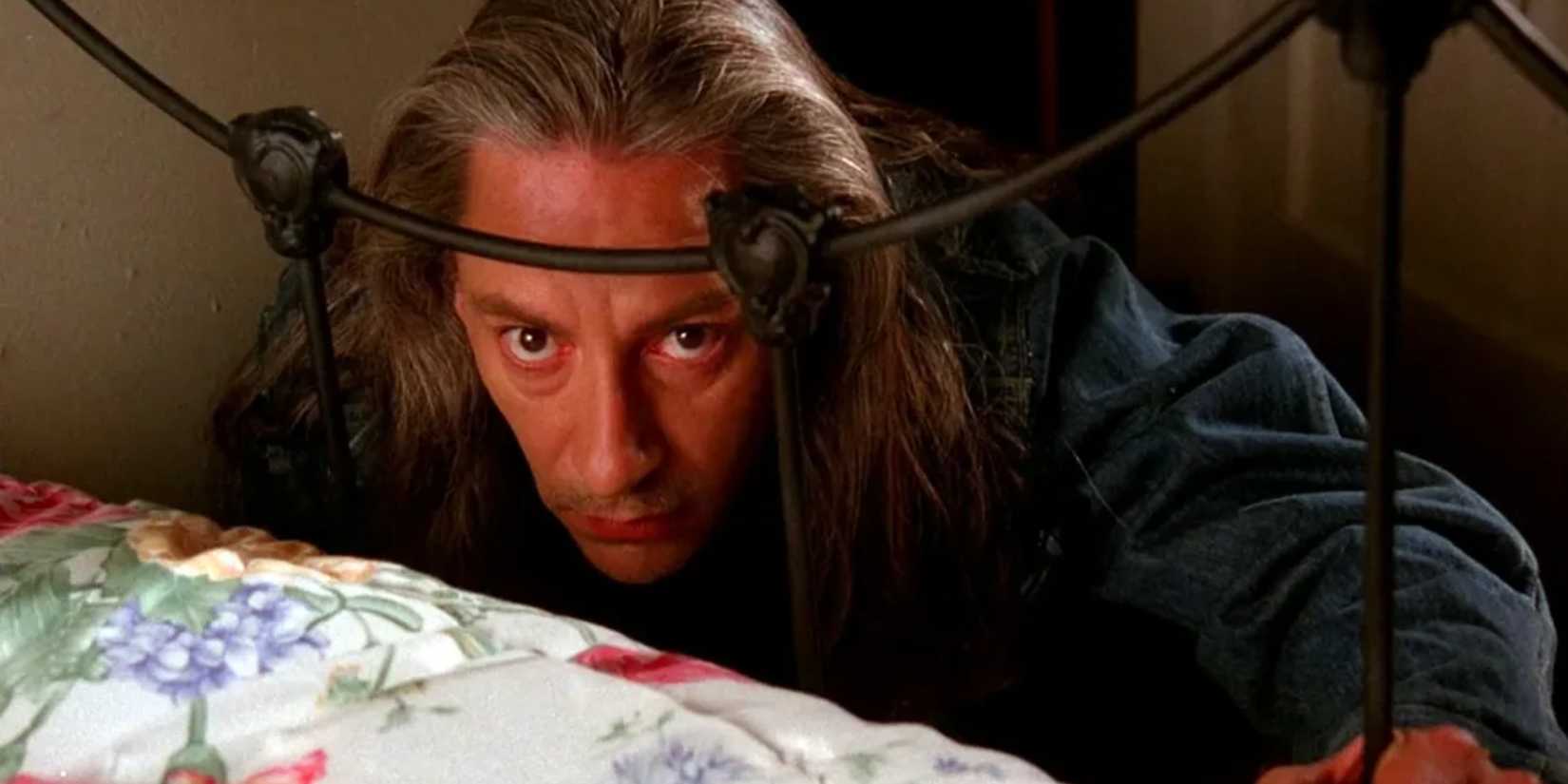 Gizemli ormanın derinliklerinde, zamanın büküldüğü anlar