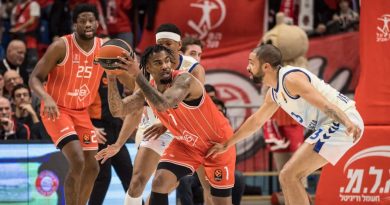 Basketbol heyecanı kesintiye uğradı, güvenlik öncelikli