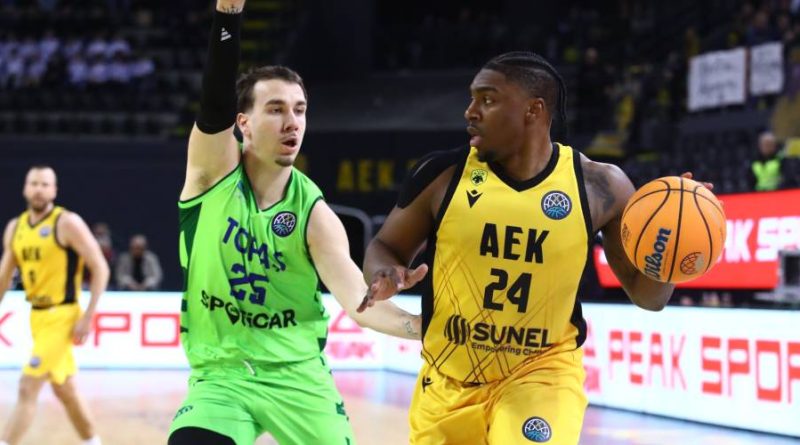 Hücumda etkili AEK, Tofas'ı farklı yendi!