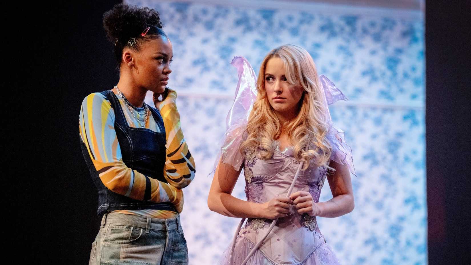 Hayal kırıklığı hakim, nostalji yetersiz, gerilim eksik