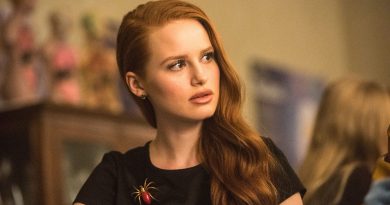 Gizemli kasaba, absürt olaylar, tuhaf karakterler, akıl almaz entrikalar