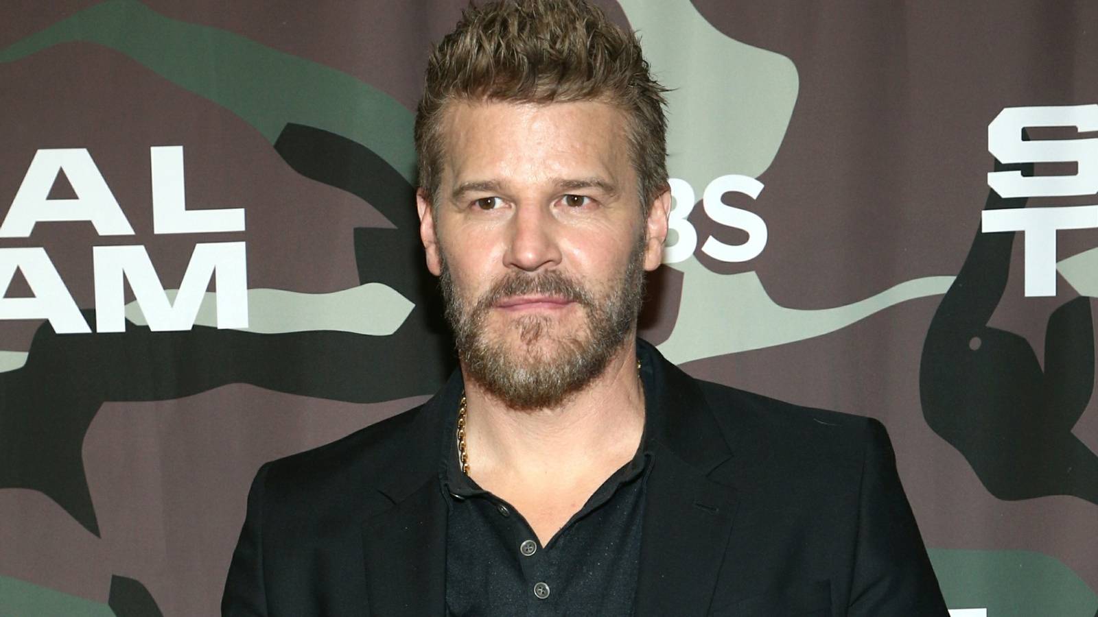 Eski efsane yeni yüzle ekrana dönüyor, nostalji taze!