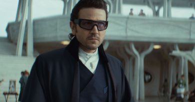 Karanlık, gerilim dolu Star Wars hikayesi başlıyor