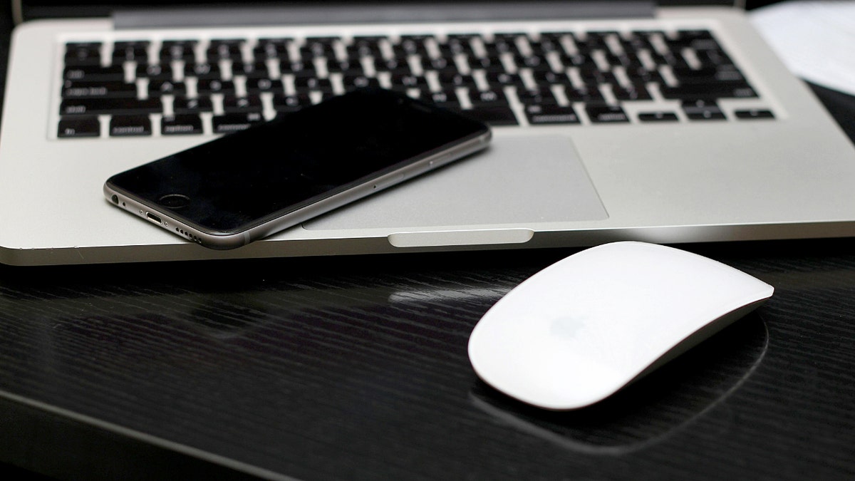 Dijital temizlik, emekliler için güvenli internetin anahtarı