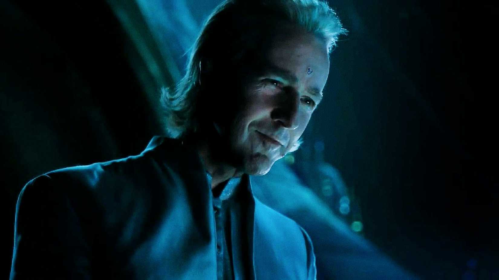 Savaşçı robotun yükselişi, aksiyon dolu distopik bir dünya