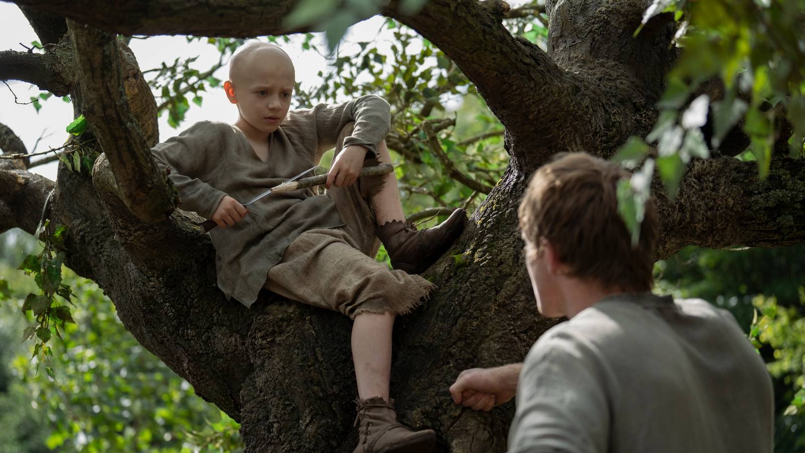 Yeniden doğuş, entrika, savaş ve destansı bir yolculuk başlıyor