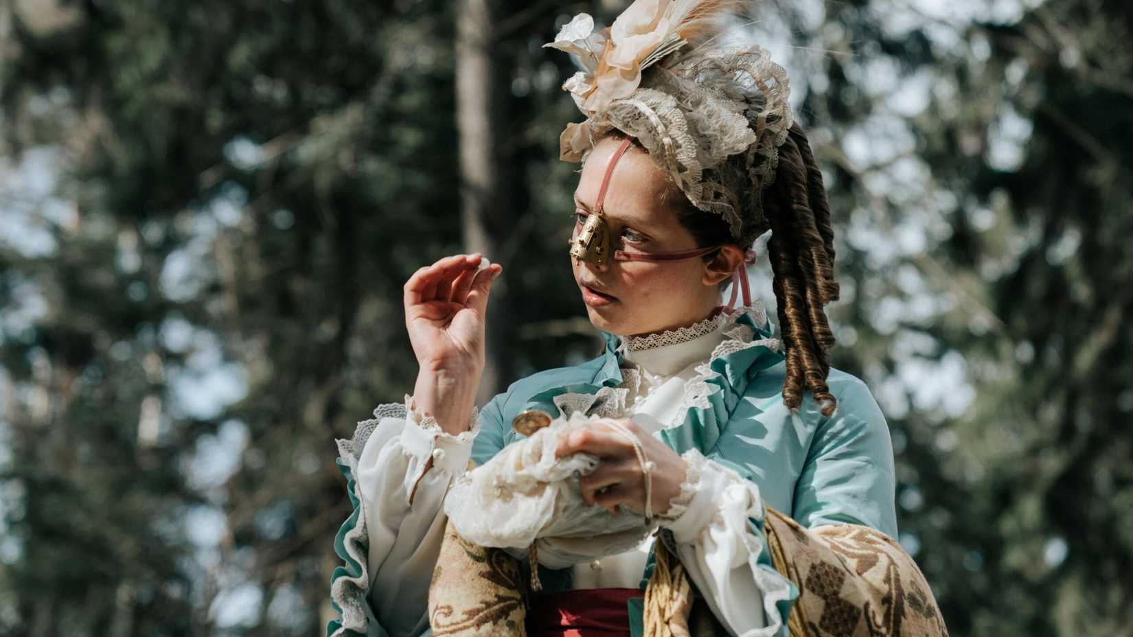 Kız kardeşler intikam peşinde, masal karanlıklaşıyor