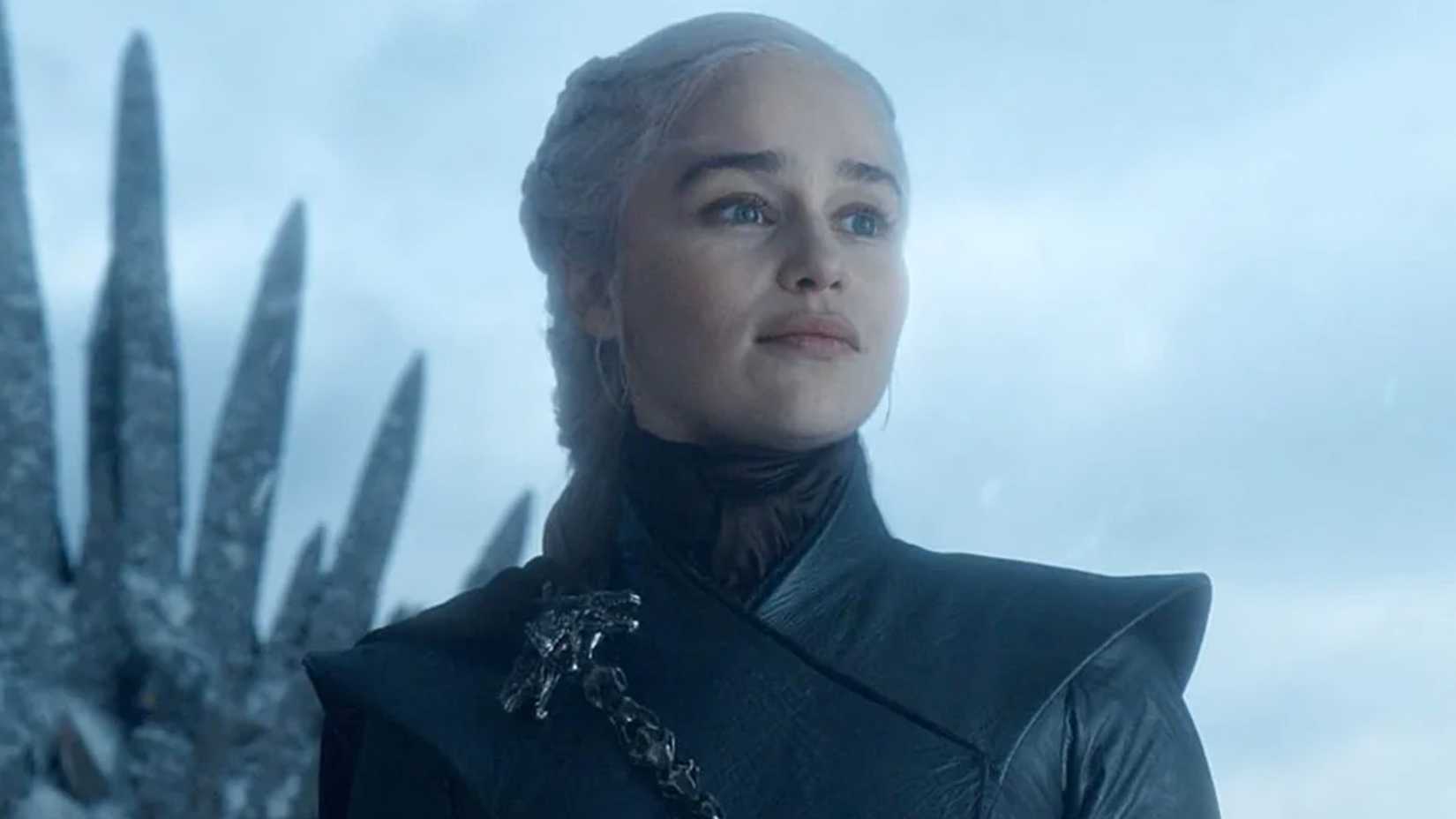 Ejderhalar yükseldi, tahtlar kanla boyandı