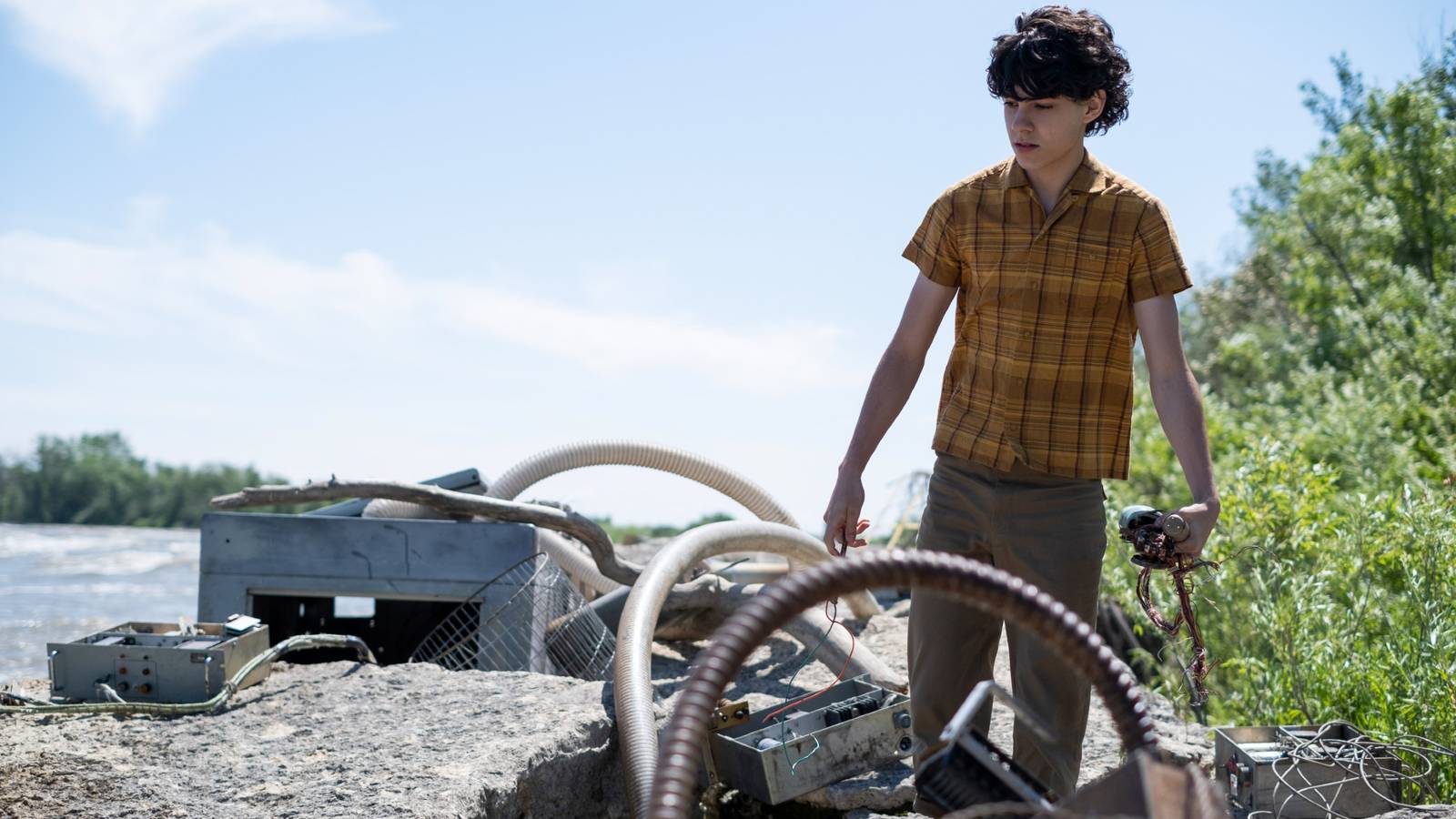 Gizemli atmosfer, katmanlı hikaye, düşünmeye sevk ediyor