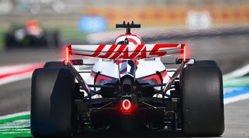 Işıklar, enerjiyle dans ediyor, hızın yeni göstergesi!