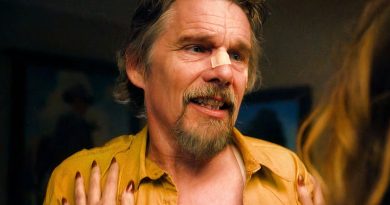 Hollywood efsanesi geri döndü, Hawke ile buluştu!