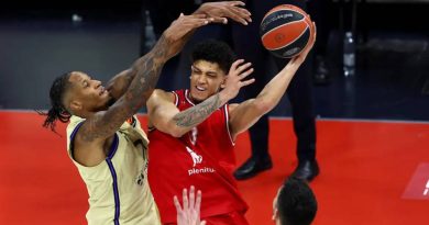 Milano'nun direnci Barcelona'yı yere düşürdü