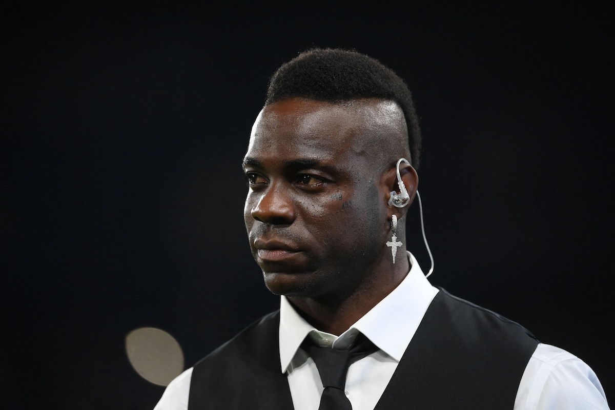 Beklenmedik durum, Dubai uçuşları iptal, Balotelli antrenmanda