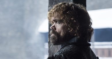 Zaman yolculuğu, aşk ve savaşın büyülü dansı