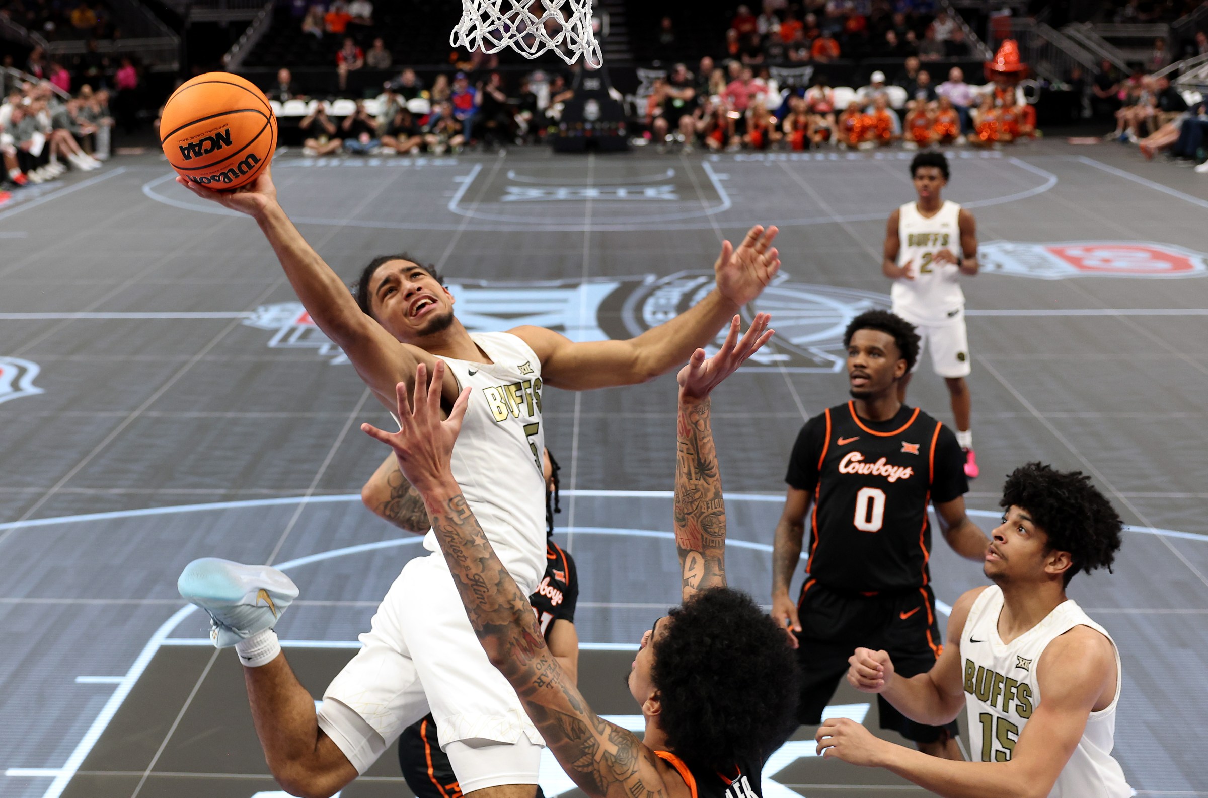 Yüksek teknoloji denemesi başarısız oldu, ahşap geri döndü