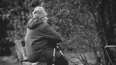 Yapay zeka hatalı önerilerle gençlerin sağlığını tehlikeye atıyor