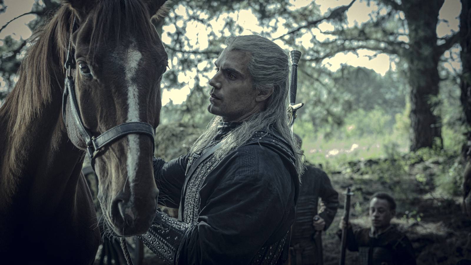 Umut vaat ediyor, hayranlar sevindi, lore ön planda