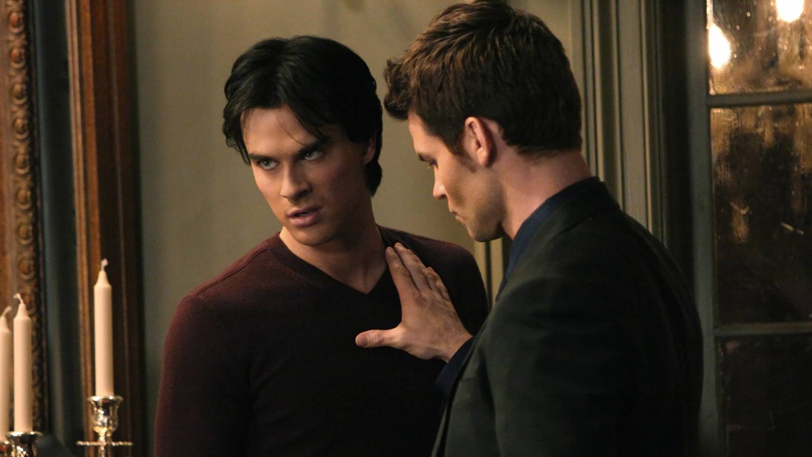 Gotik romantizm, canavarlar yükseliyor, karanlık büyüler hüküm sürecek