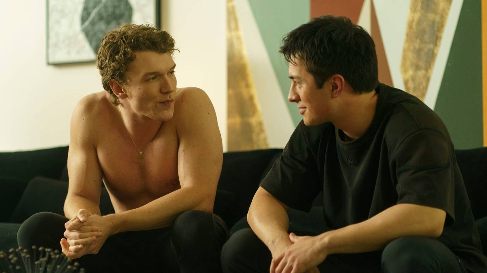 Rekabetin alevi yükseliyor, aşk mı galip gelecek?