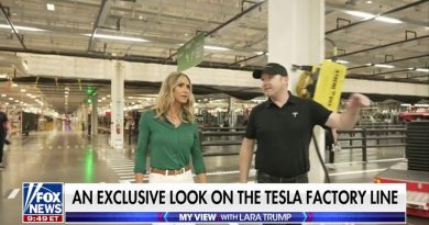 Geleceğin ulaşımı geldi: Robotaxi devrimi başlıyor