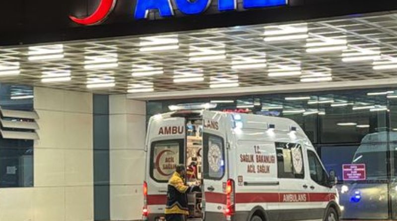 Aniden gelen keder, sahadaki neşeyle kesişti