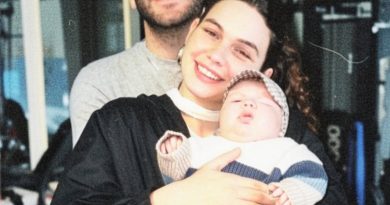 Aşkla bakışlar, minik bir mucize, aile mutluluğu