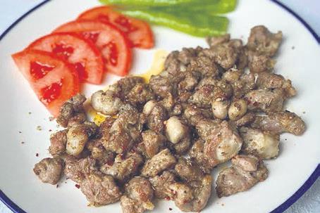 Ramazan coşkusu İstanbul lezzetleriyle sofrayı şenlendiriyor