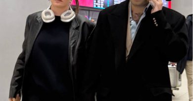 Güneşin tadını çıkardılar, aşkla döndüler