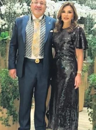 Gülümseme, yeniden doğuş ve aşkın izleri yüzünde