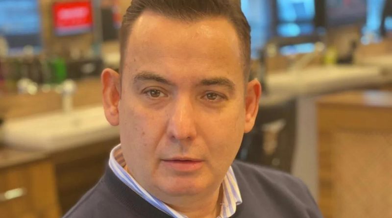 Tasarrufsuzluk, miras kavgasını köpek ısırmasıyla birleştirdi