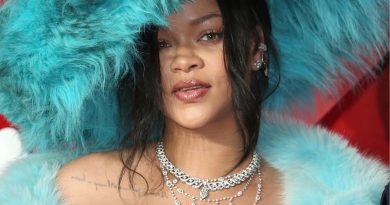 Yeniden doğuş, müzik yeniden başlasın, Rihanna geri döndü!