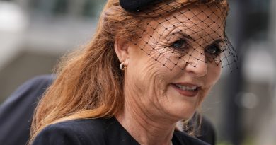 Kraliyet gelini zor durumda, dostlar yüz çeviriyor