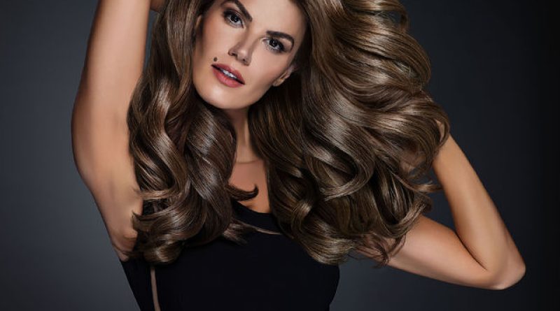 Aşkın zaferi: Tülin Şahin kızına soyadını bağışladı