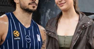 Gülümseme, samimiyet, aşk iddiaları ve bir açıklama